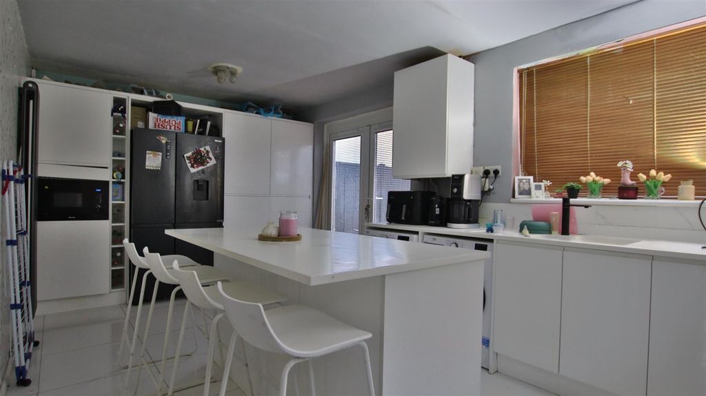 Property photo 2 of 19 Img_1177.Jpg