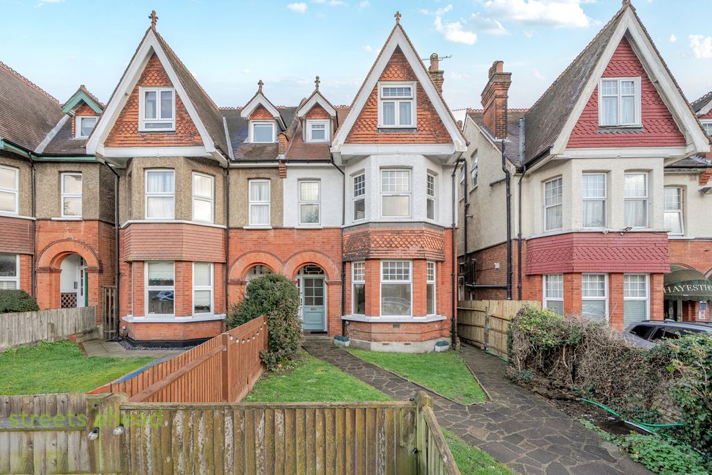 Property photo 1 of 20 6Eab77Fc-3E63-46E...