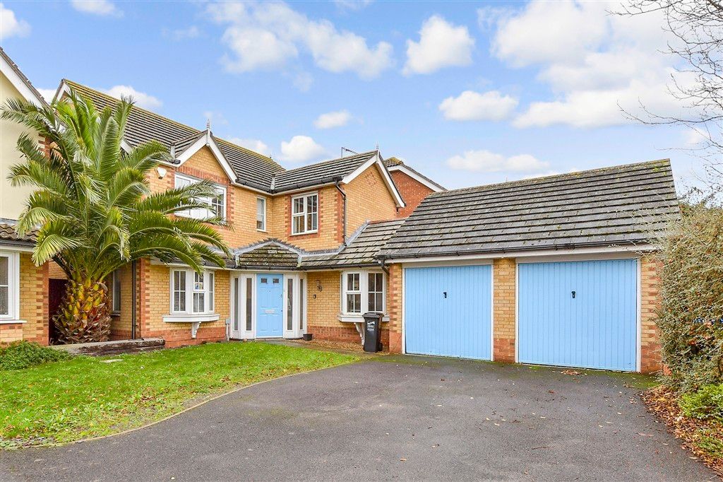 Property photo 3 of 10 External (Web)