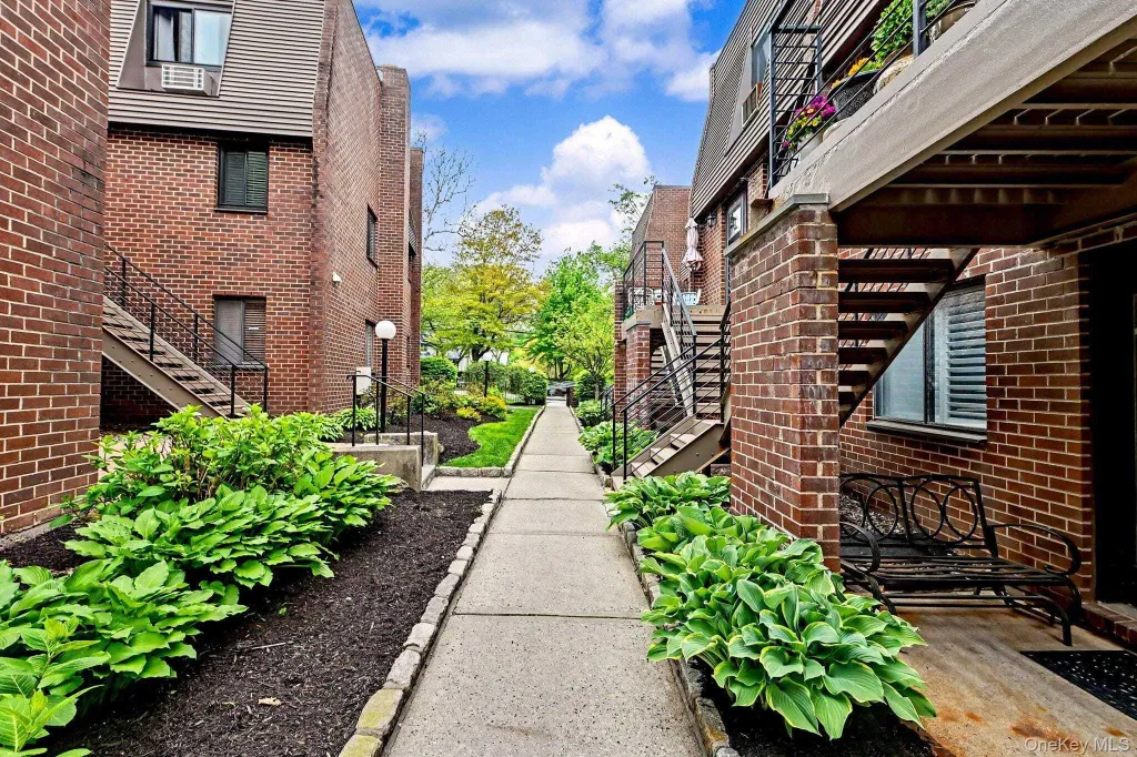 Property photo 2 of 28 <Alttext/>