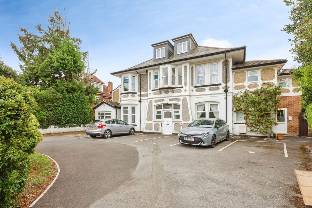 Property photo 1 of 16 Pbox-Img.Jpg