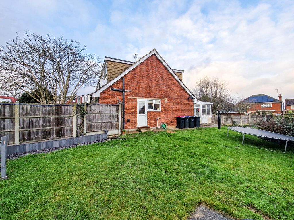 Property photo 2 of 18 Rear Garden