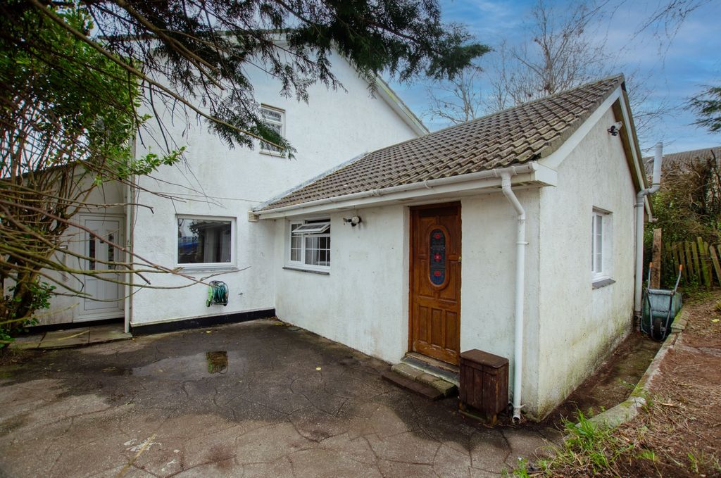 Property photo 1 of 23 To Book A Viewing Call Tps Lostwithiel On 01208 87
