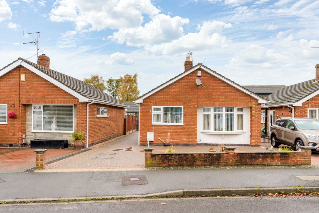 Property photo 1 of 14