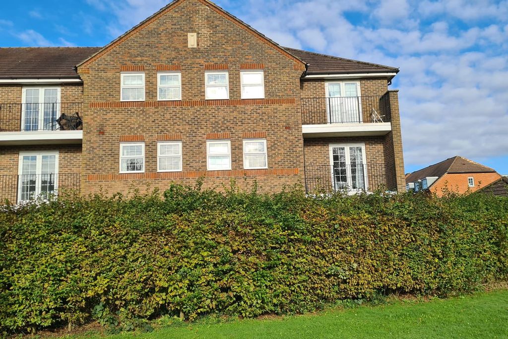 Property photo 1 of 20