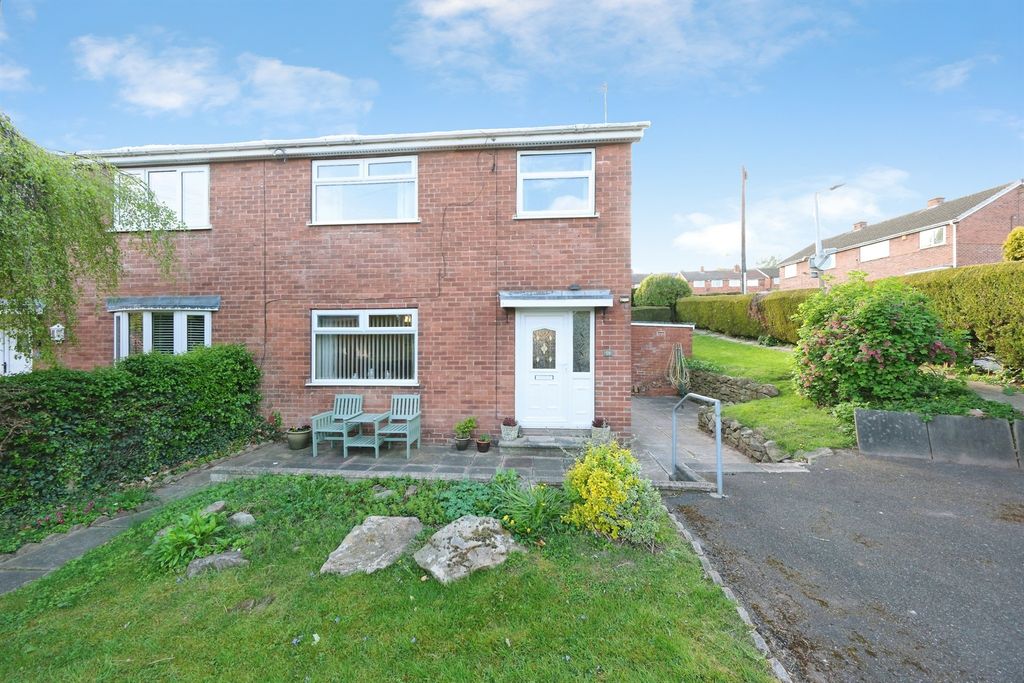 Property photo 1 of 18