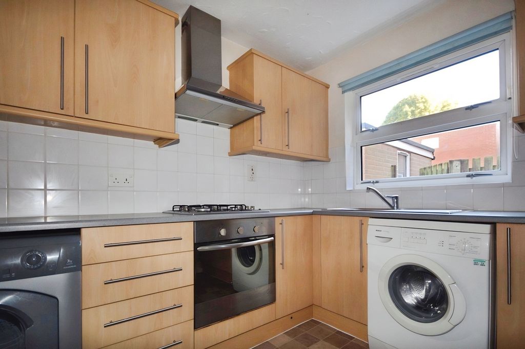 Property photo 2 of 5