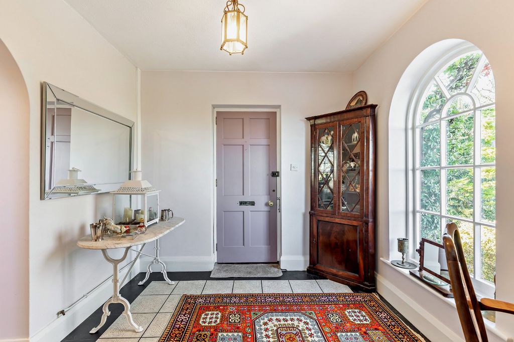 Property photo 2 of 25 Picture No. 05