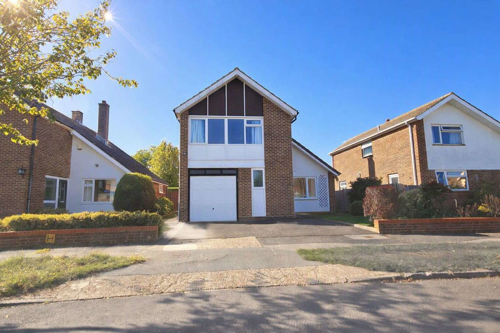 Property photo 1 of 15 Front