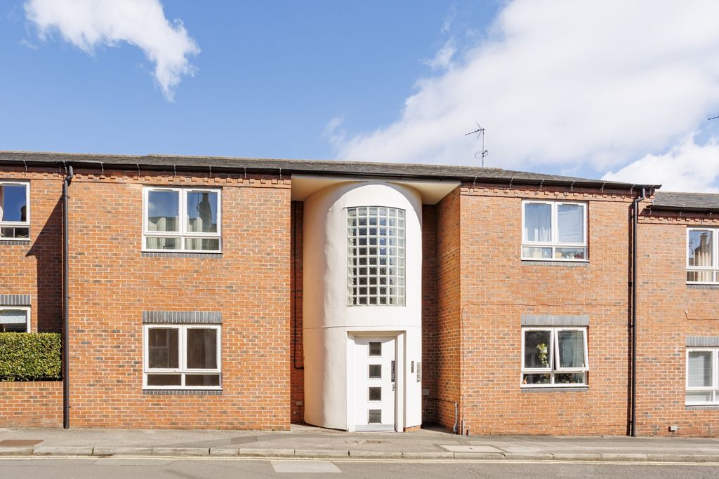 Property photo 1 of 10 Flat_6_Foss_House_19