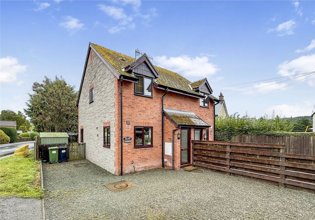 Property photo 1 of 18 Picture No. 21