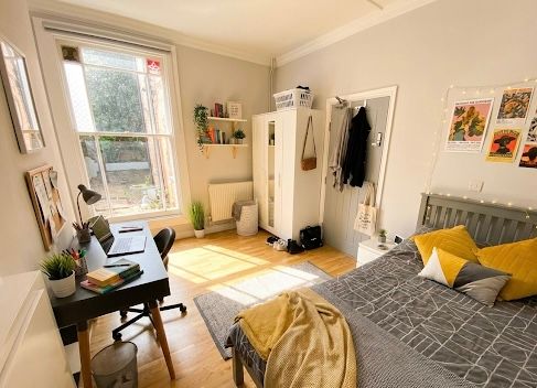 Property photo 3 of 16 Photo 2