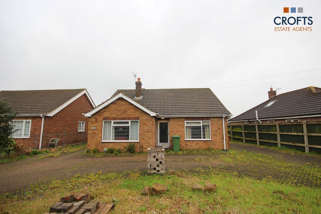 Property photo 1 of 9 Front