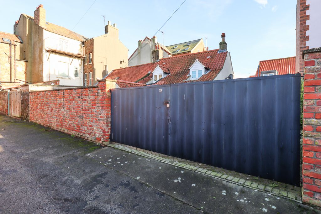 Additional image 20 of 4 bed cottage for saleReynolds Street, Filey YO14