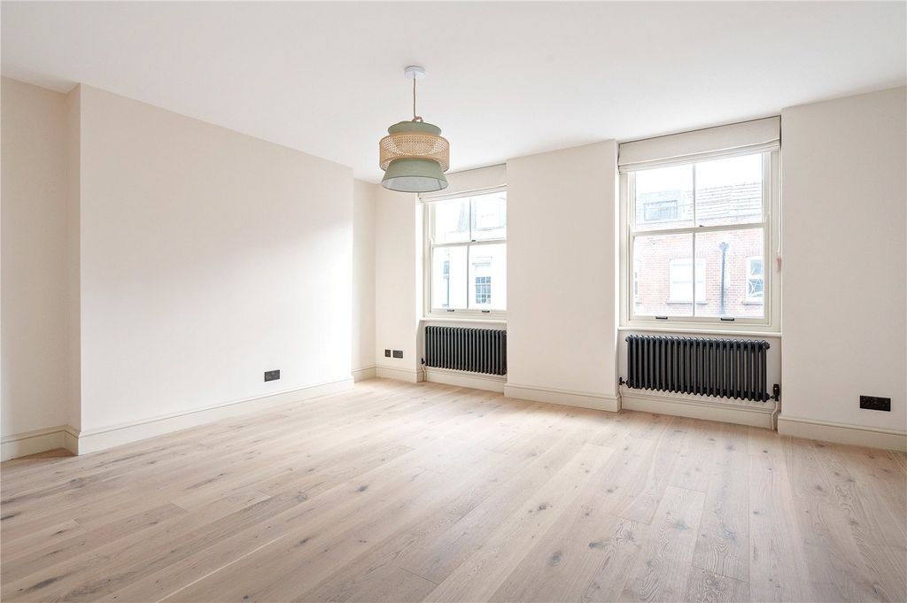 Property photo 1 of 8 Reception Room