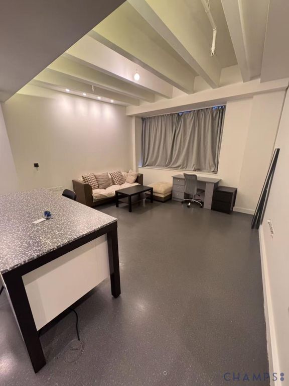 Property photo 3 of 3 Gallery