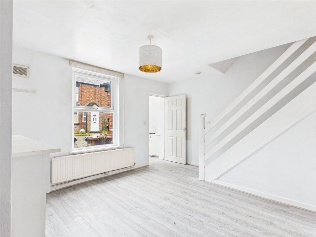 Property photo 3 of 14 Picture No. 04