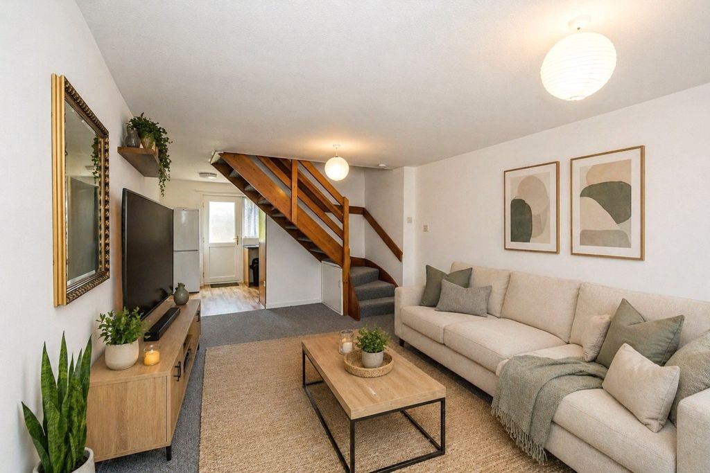 Property photo 2 of 16 Picture No. 22