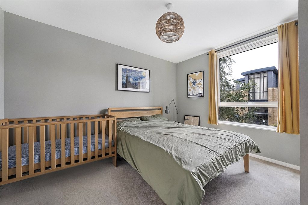 Property photo 2 of 14 Picture No. 10