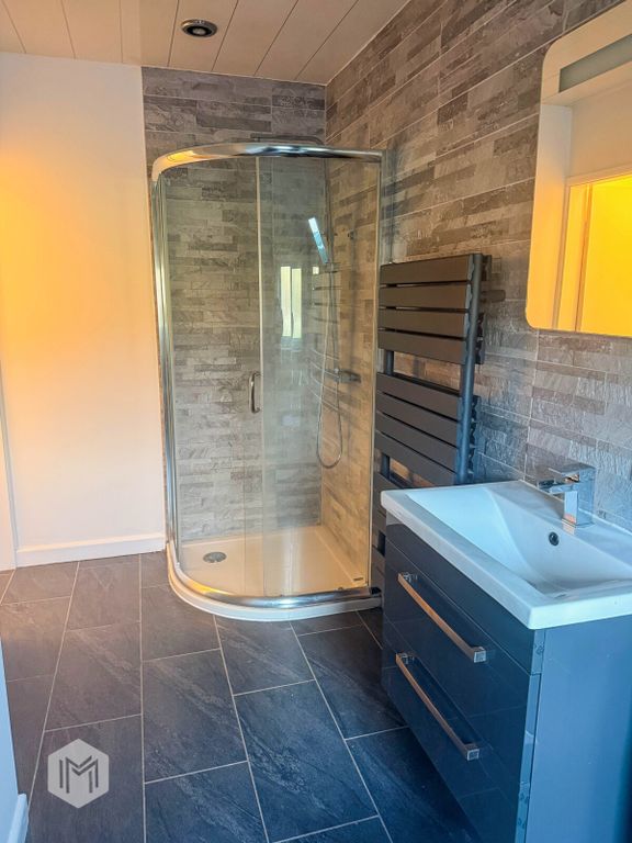 Property photo 2 of 10 Picture No. 05