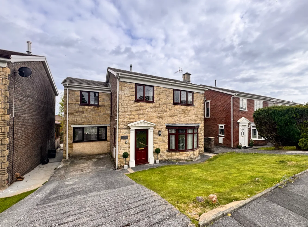 Property photo 1 of 16