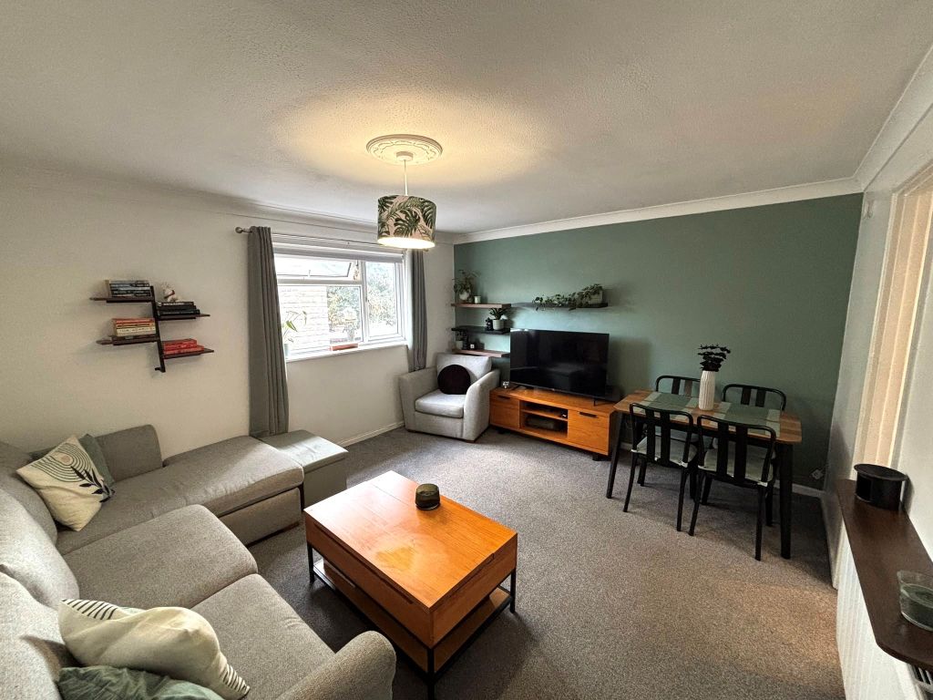 Property photo 2 of 7