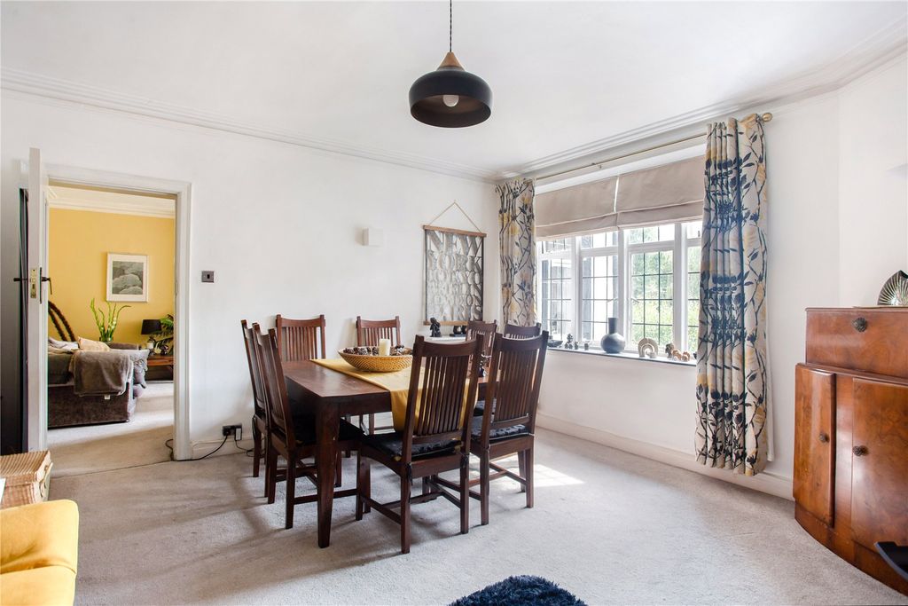 Property photo 3 of 12 Picture No. 06