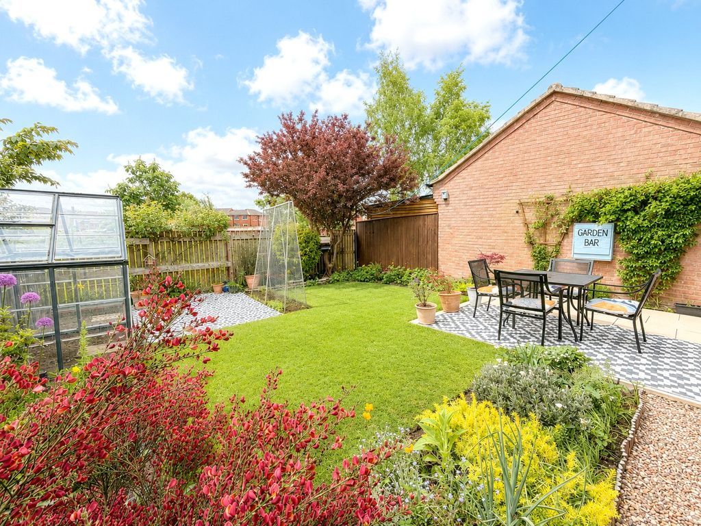 Property photo 3 of 19 Picture No. 18