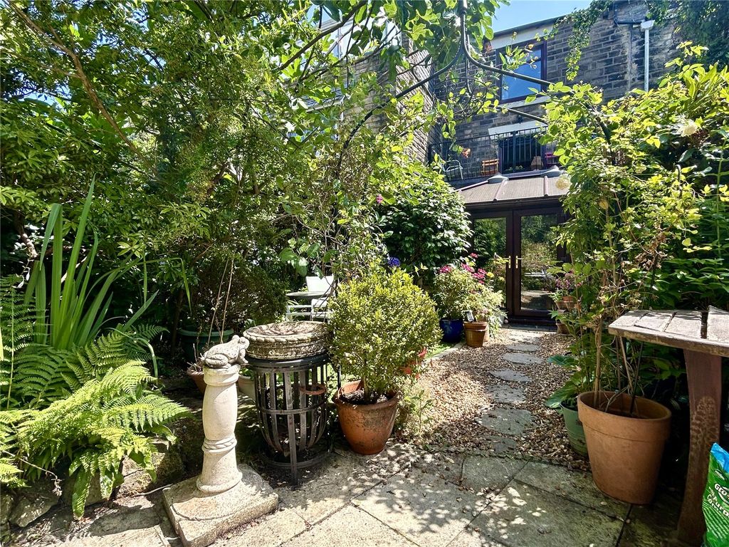 Property photo 2 of 20 Rear Garden