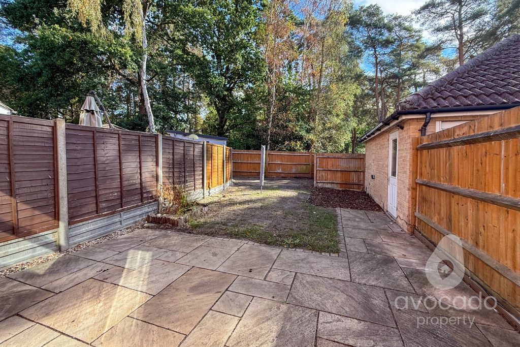 Property photo 2 of 10 5706266