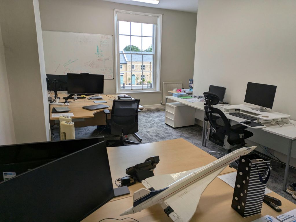 Property photo 2 of 5 1000021047.Jpg