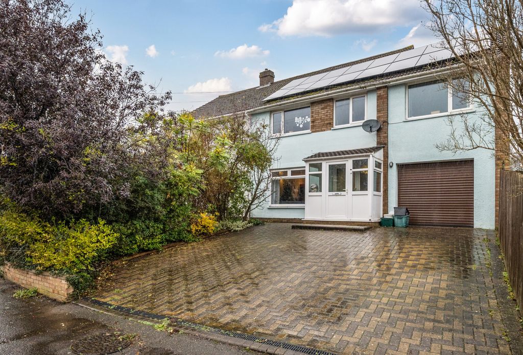 Property photo 1 of 19 1387386-1-69330c4...