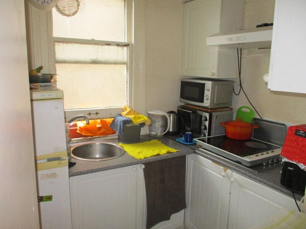 Property photo 3 of 11 Binder1.pdf_Page_6.Jpg