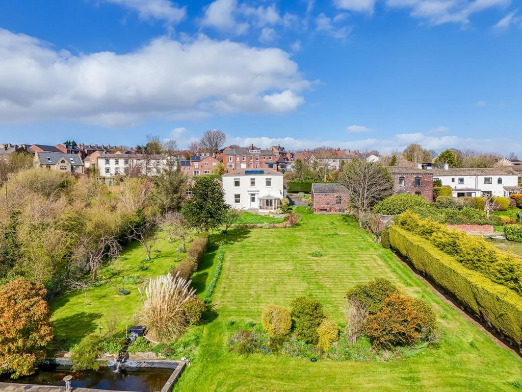 Property photo 1 of 26