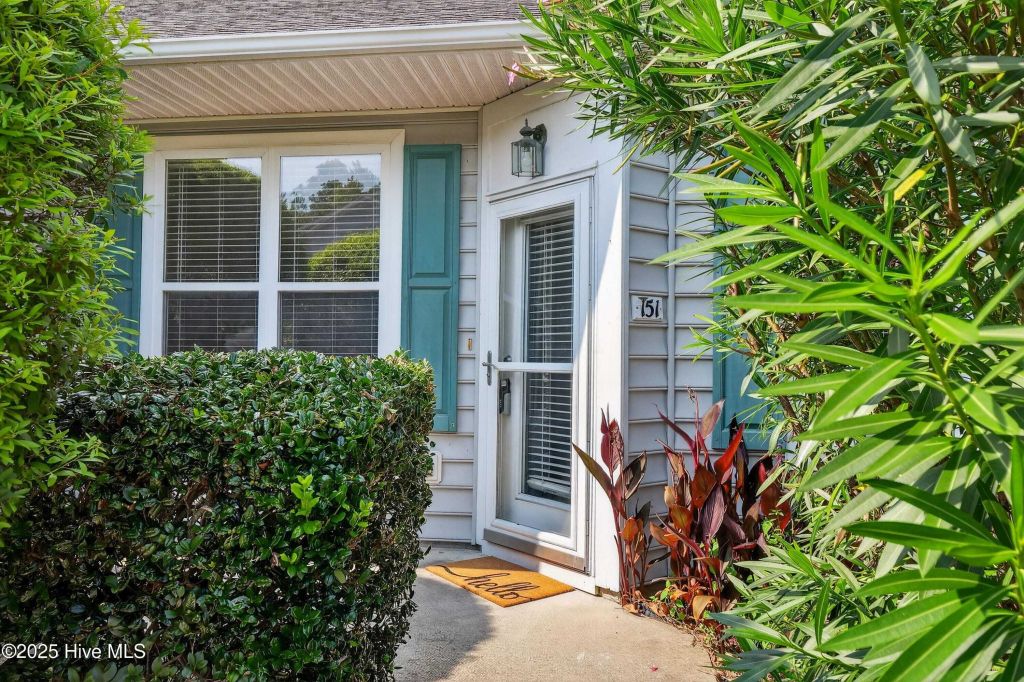 Property photo 1 of 27