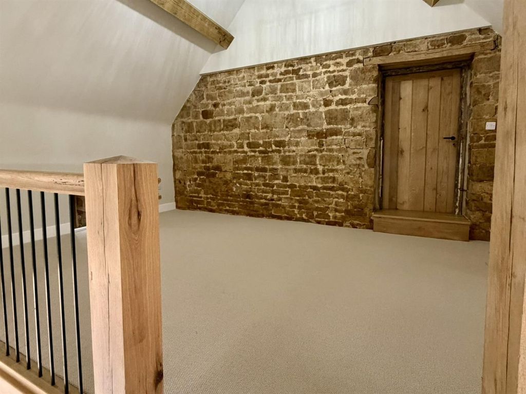 Property photo 3 of 22 Img_0890 Landscape.Jpeg