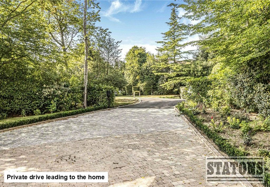 Property photo 3 of 38 Picture No. 56