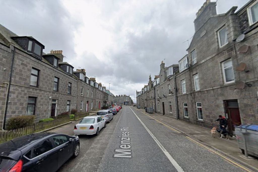 Property photo 2 of 7