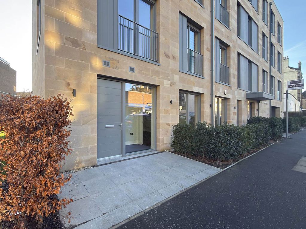 Property photo 2 of 9 Exterior