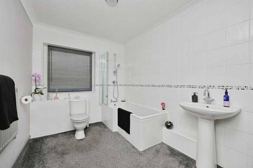 Additional image 12 of 4 bed detached bungalow for saleFen Road, Scarning, Dereham NR19