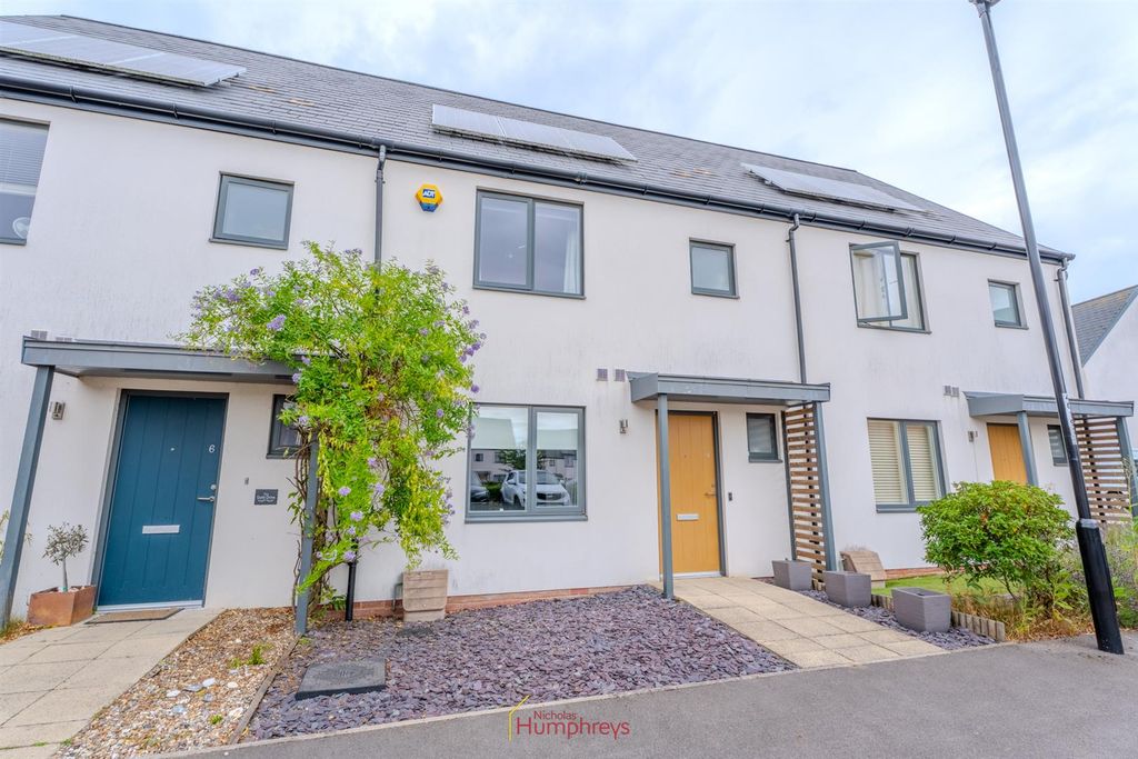 Property photo 1 of 15 Gold Drive New Front-2.Jpg