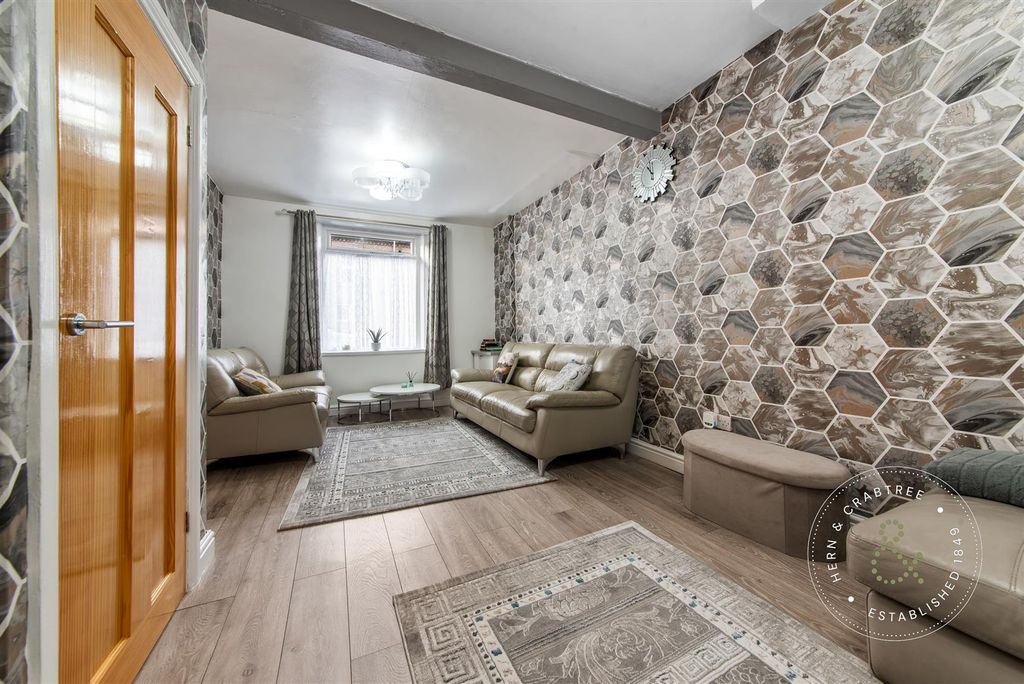 Property photo 2 of 26 Littleton-Street-18.Jpg