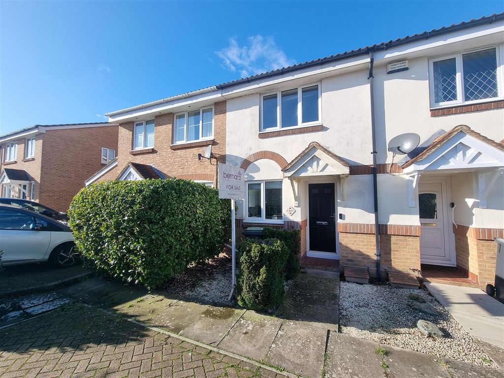 Property photo 1 of 11 Exterior