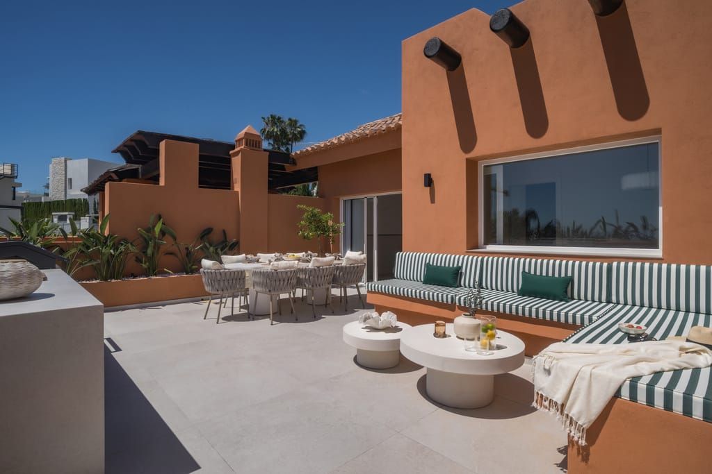 Property photo 3 of 23 Marbella Penthouse Esmara148 3