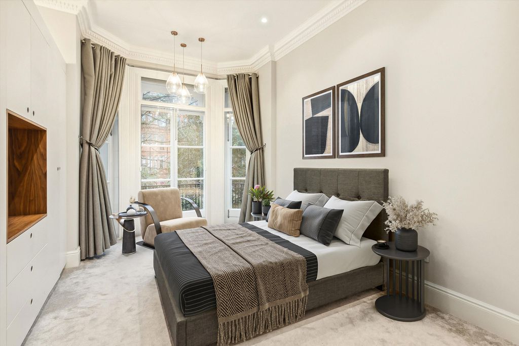 Property photo 3 of 11 Image