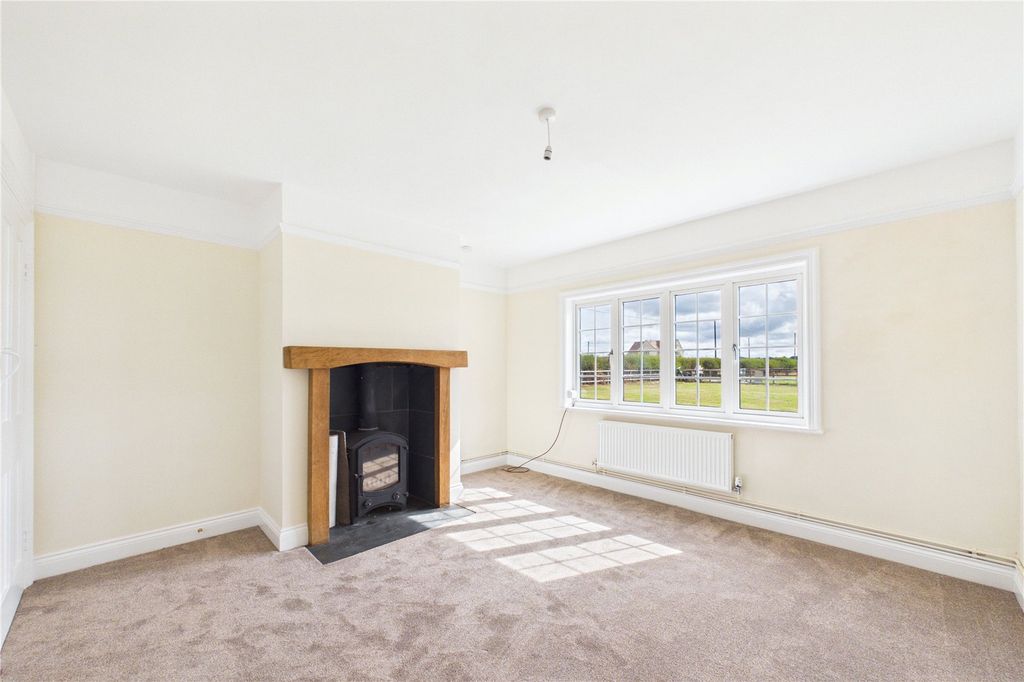 Property photo 2 of 26 Picture No. 02