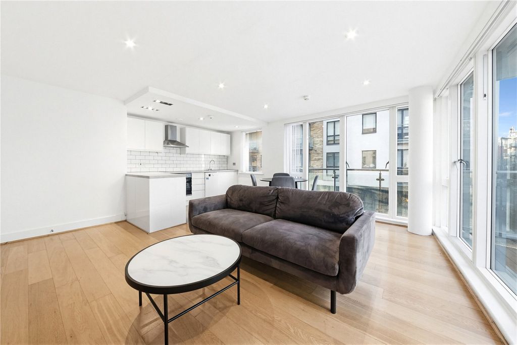 Property photo 1 of 12 Reception Room