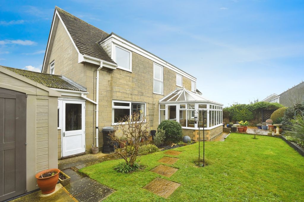 Property photo 1 of 16