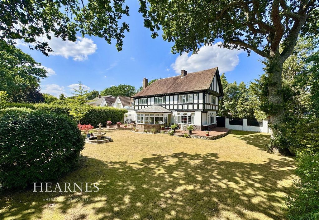 Property photo 1 of 34