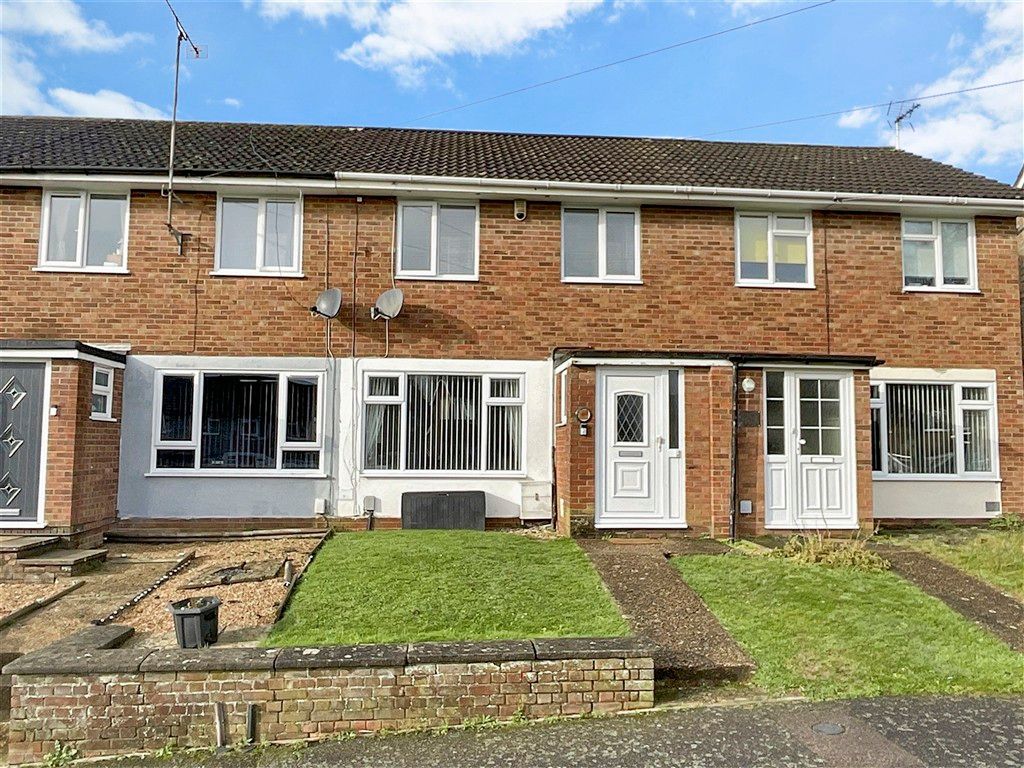 Property photo 1 of 11 Front